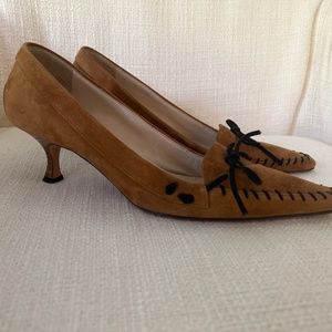 Manolo Blahnik suede kitten heels